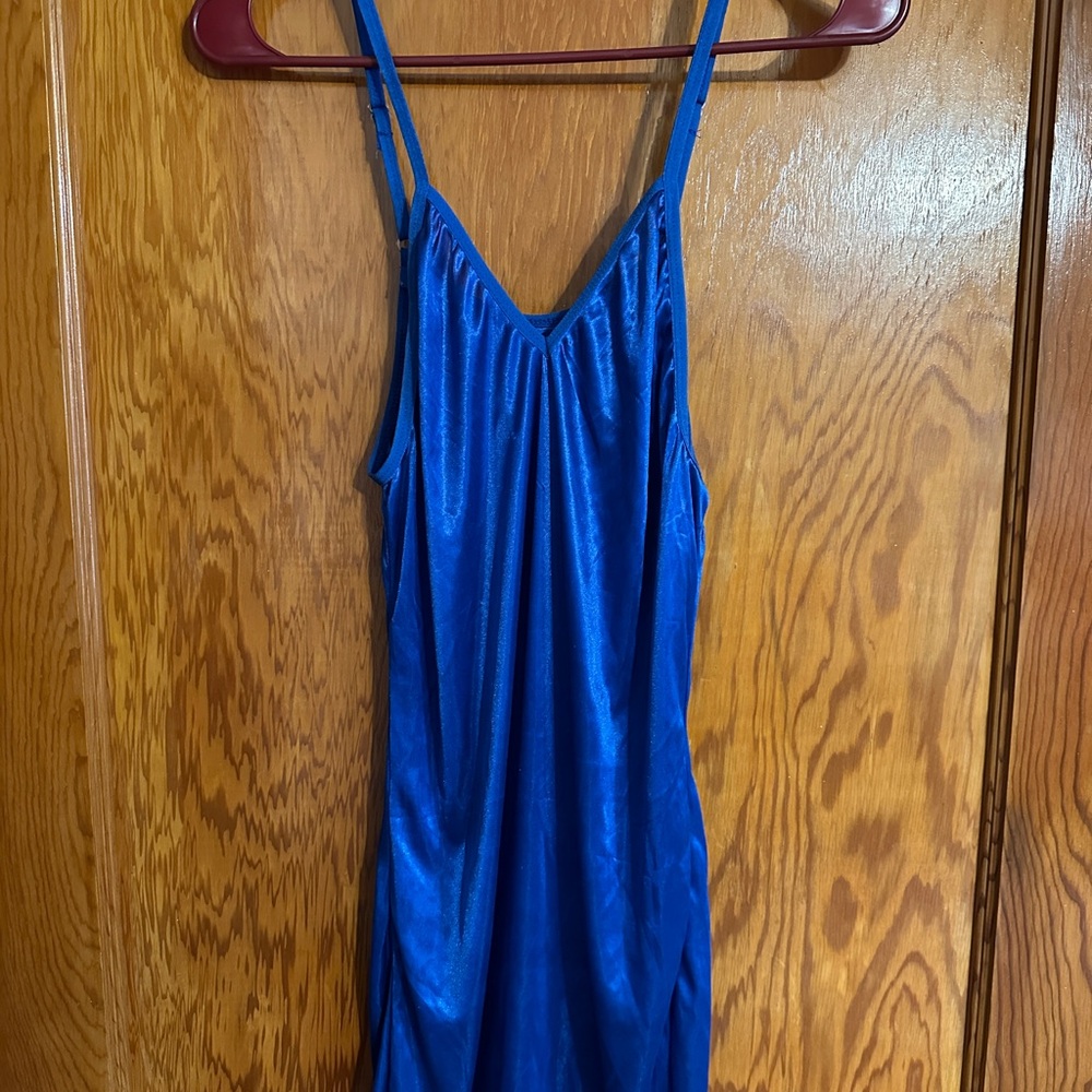 Fleur Cachee royal blue nightie